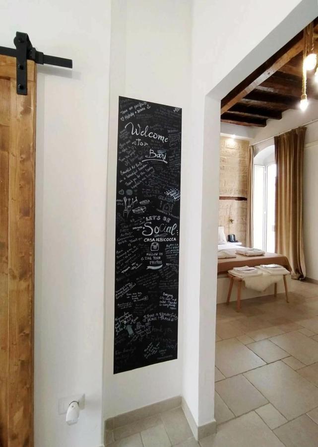Ferienwohnung Casa Albicocca - In The Heart Of The Old Town Bari Exterior foto
